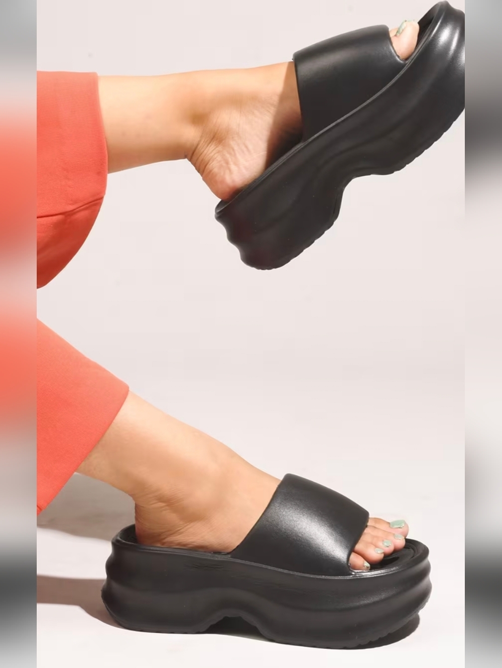 Platform slides With a chunky '90s sole Lightweight Comfy Black Shoes Sz 38 (7) - Picture 14 of 14